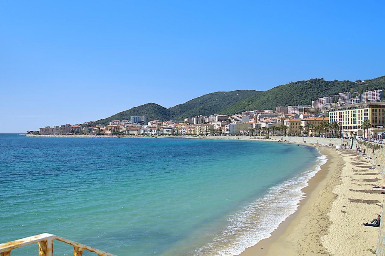 Апартаменти Superb Flat In The Heart Of The Historic Centre Of Ajaccio - Welkeys Екстер'єр фото